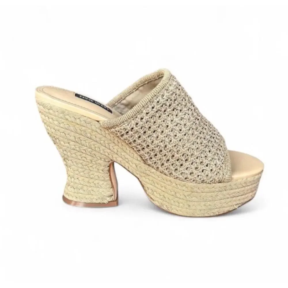 Nine West Feefee Tan Woven Crochet Chunky Heels Women’s Size 8 Y2K Boho Summer